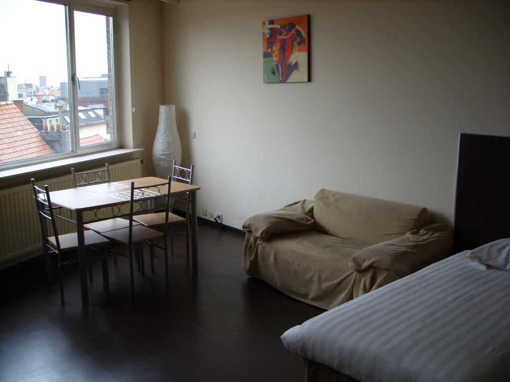 Budget Flats Bruksela Zewnętrze zdjęcie